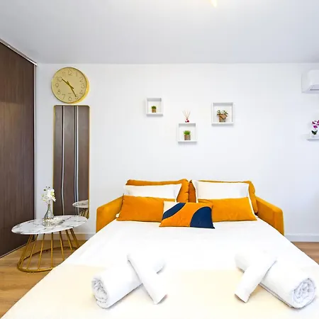 Mozart - Agreable Deux Pieces - Centre - Proche Gare Appartement *