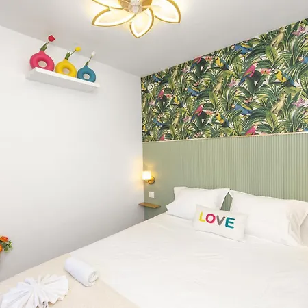 Mozart - Agreable Deux Pieces - Centre - Proche Gare Appartement Menton