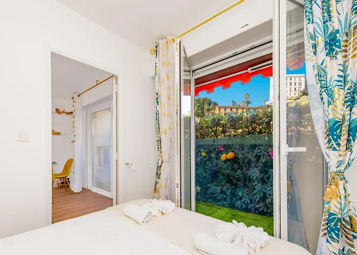 Mozart - Agreable Deux Pieces - Centre - Proche Gare Apartment