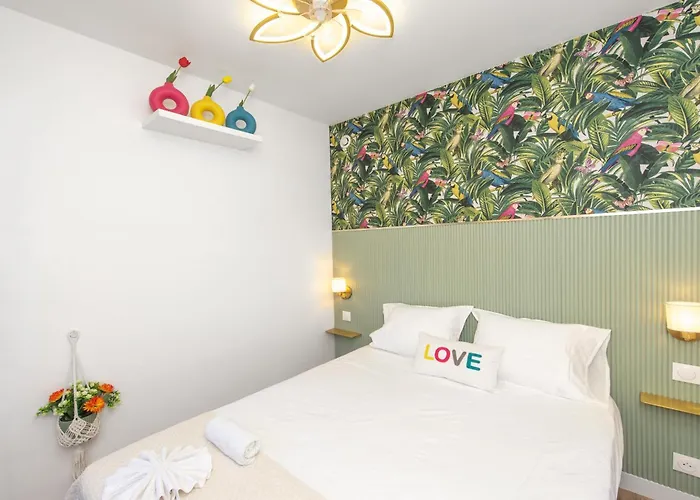 Mozart - Agreable Deux Pieces - Centre - Proche Gare Apartment Menton